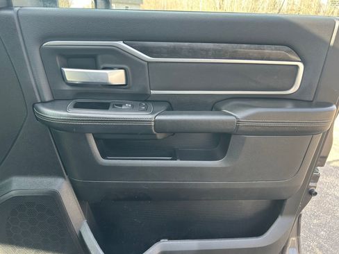 Certified 2024 RAM 2500 Big Horn image 32