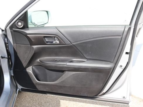 Used 2013 Honda Accord EX-L image 26