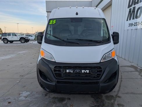 Used 2025 RAM ProMaster 2500 image 33