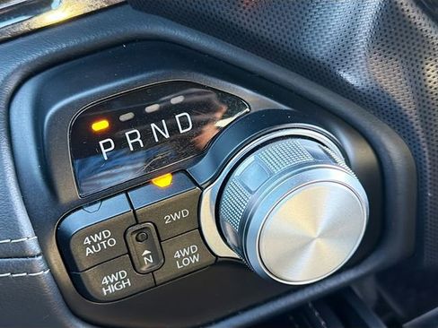 Used 2023 RAM 1500 Limited w/ Body Color Bumper Group image 27