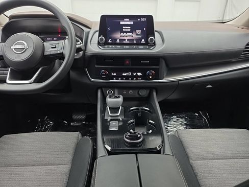 Used 2023 Nissan Rogue SV AWD/4WD image 30