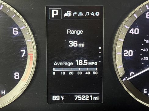 Used 2017 Hyundai Sonata Limited w/ Ultimate Package 04 FWD image 25