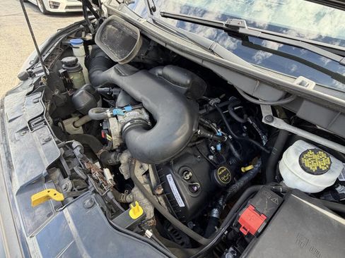 Used 2017 Ford Transit 250 148 Medium Roof RWD image 32