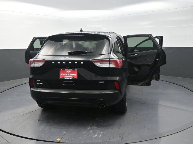 Used 2021 Ford Escape SE w/ SE Sport Appearance Package FWD image 44