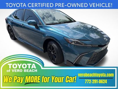 Used 2025 Toyota Camry SE w/ Convenience Package