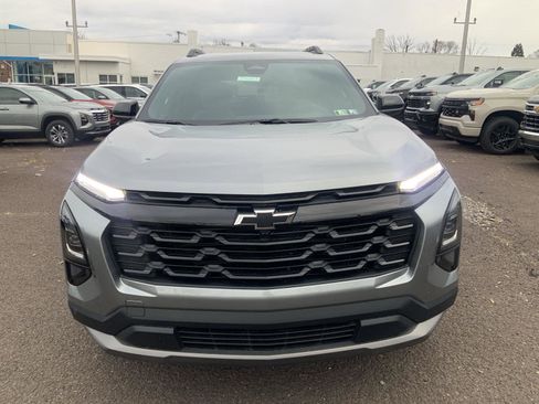 New 2026 Chevrolet Equinox LT w/ Convenience Package II image 2