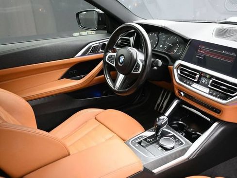 Used 2021 BMW 430i Coupe w/ M Sport Package RWD image 17