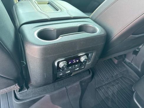 Used 2021 GMC Yukon AT4 w/ AT4 Premium Plus Package image 18