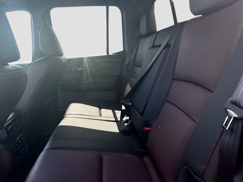 Used 2024 Honda Ridgeline Black Edition image 25