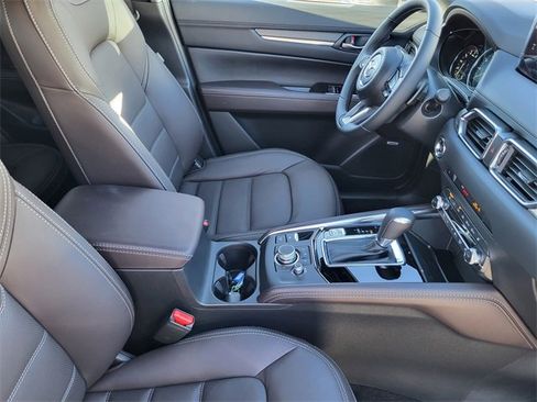 New 2025 MAZDA CX-5 Signature image 12