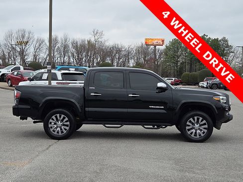 Used 2022 Toyota Tacoma Limited image 6