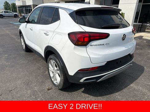 Used 2021 Buick Encore GX Preferred FWD image 2
