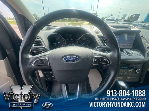 Used 2017 Ford Escape Titanium AWD/4WD image 12