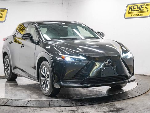 Used 2024 Lexus RZ 300e Premium image 5
