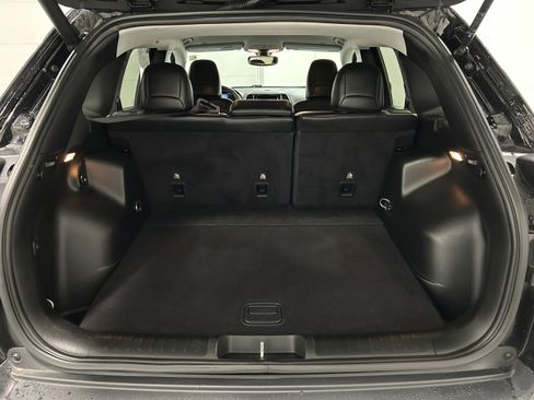 Used 2019 Jeep Cherokee Limited image 31