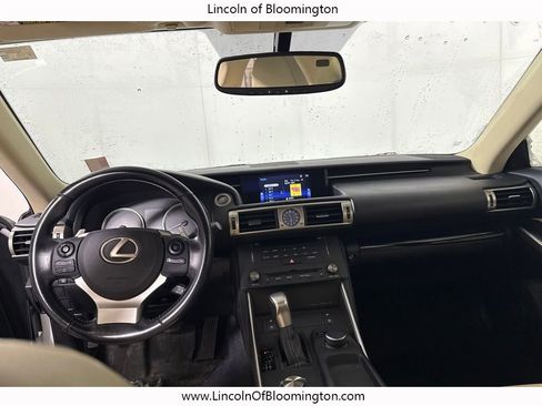 Used 2016 Lexus IS 300 AWD image 50