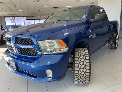 Used 2017 RAM 1500 Express w/ Express Value Package image 3