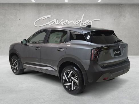 New 2026 Nissan Kicks SV image 14