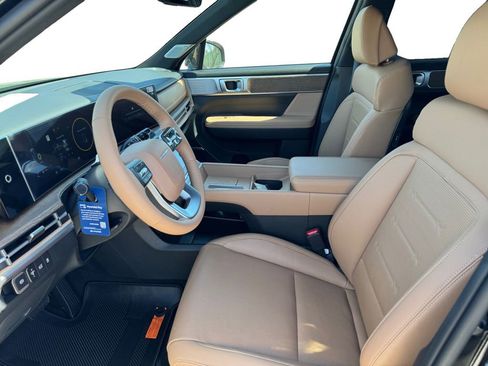 New 2026 Hyundai Santa Fe Limited FWD image 9