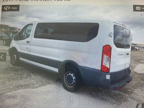 Used 2017 Ford Transit 150 XL RWD image 16