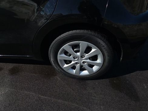 Used 2017 Kia Rio LX image 14