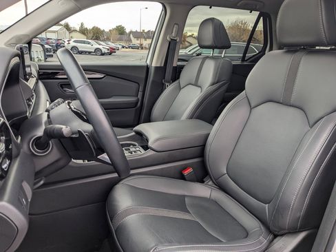 Used 2023 Honda Pilot Touring image 29