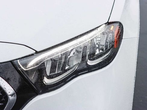 Used 2024 Mercedes-Benz E 450 4MATIC Sedan image 7