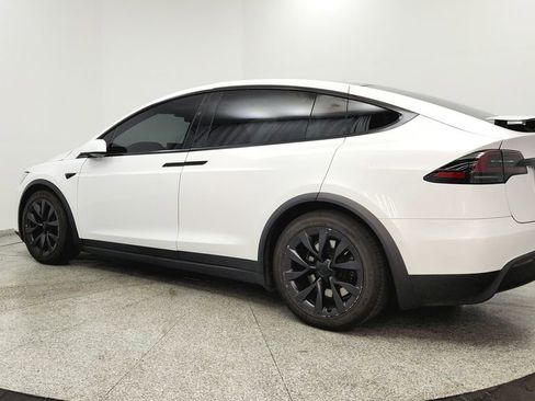Used 2022 Tesla Model X Plaid AWD/4WD image 3