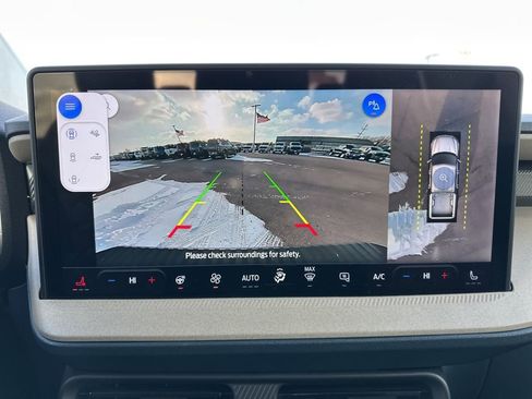 New 2025 Ford Maverick Lariat image 40