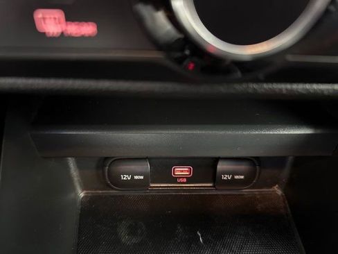 Used 2021 Kia Soul LX image 20