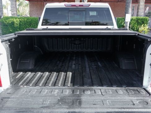 Used 2022 Chevrolet Silverado 2500 LTZ w/ LTZ Plus Package AWD/4WD image 10