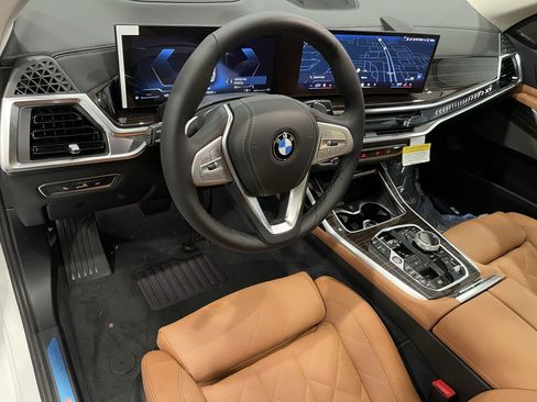 New 2026 BMW X7 xDrive40i image 7