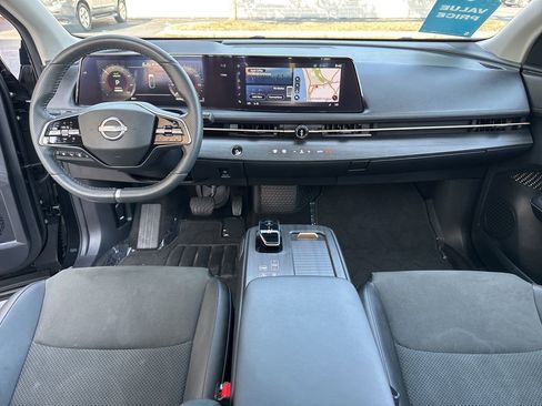 Used 2023 Nissan Ariya AWD image 19