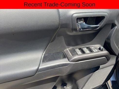 Used 2023 Toyota Tacoma TRD Off-Road AWD/4WD image 8