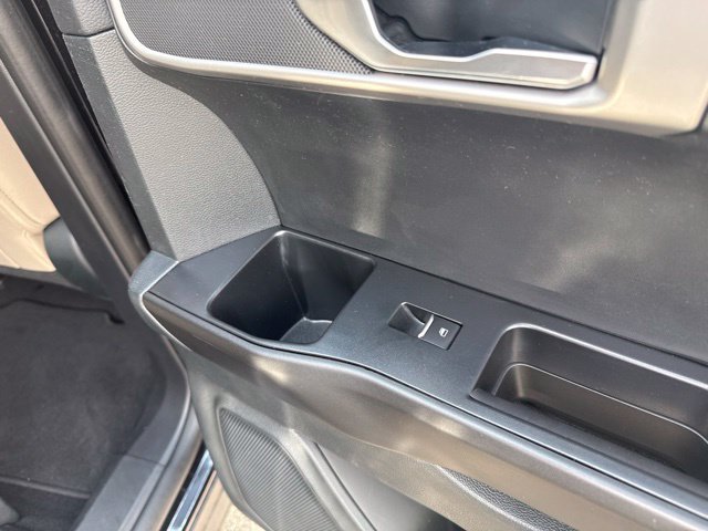 Used 2021 Ford Explorer 2WD image 48