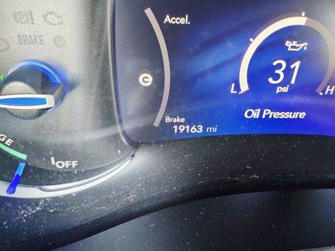 Used 2024 Chrysler Pacifica Limited image 27