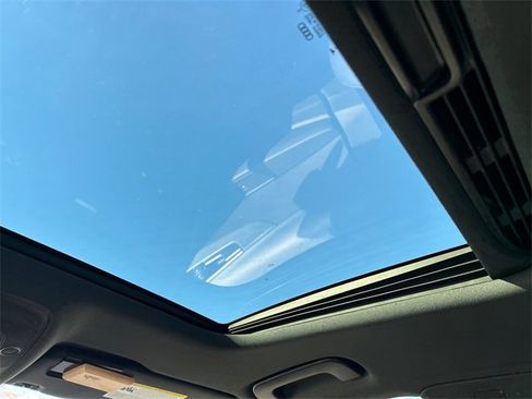 Used 2020 Audi A4 2.0T Premium w/ Convenience Package image 26