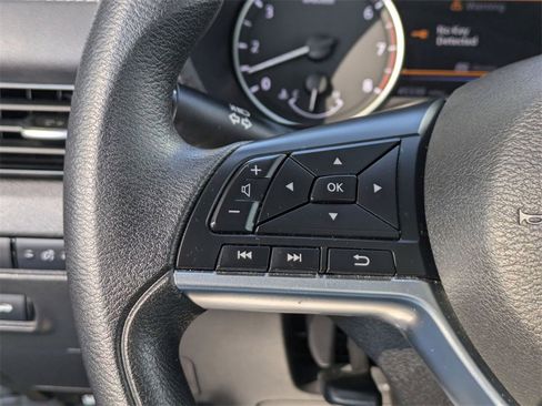 Used 2024 Nissan Sentra SV image 19
