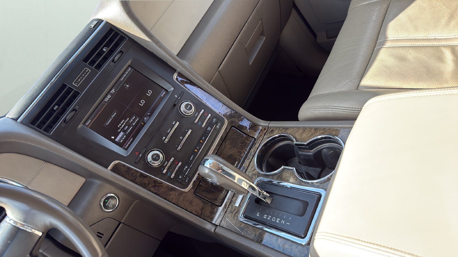 Used 2015 Lincoln Navigator L 2WD image 20
