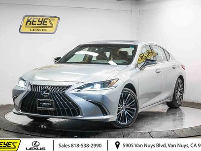 Used 2023 Lexus ES 350 w/ Premium Package