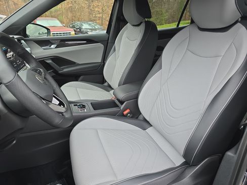 New 2026 Volkswagen Tiguan SE R-Line image 15