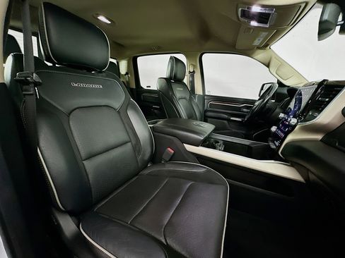 Used 2020 RAM 1500 Laramie image 29