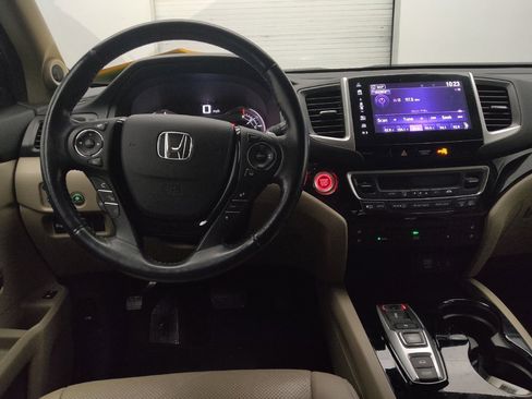 Used 2017 Honda Pilot Elite image 22