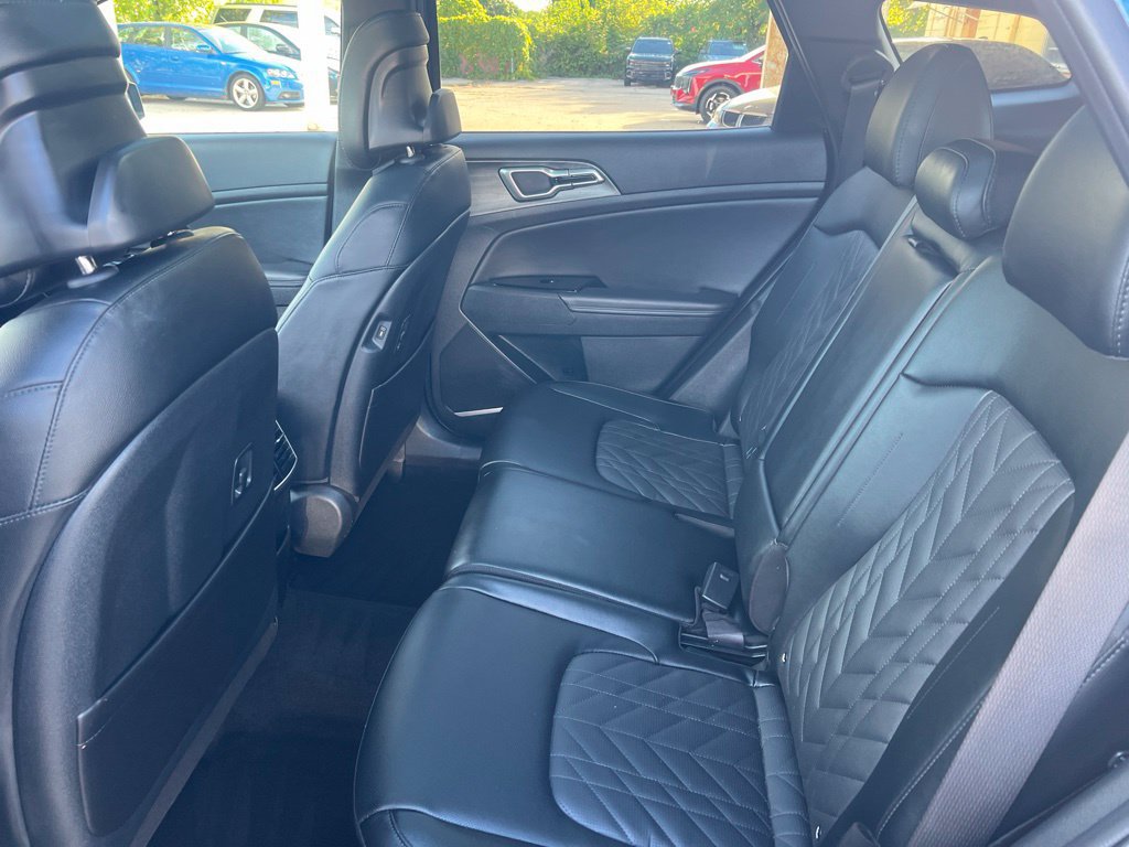 Certified 2025 Kia Sportage X-Line w/ Premium Package AWD/4WD image 9
