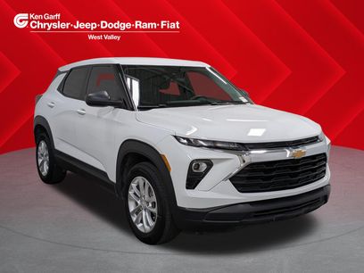 Used 2024 Chevrolet TrailBlazer LS w/ LS Convenience Package
