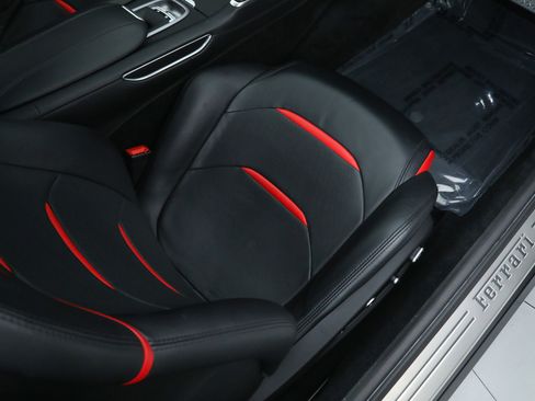 Certified 2020 Ferrari GTC4Lusso image 23