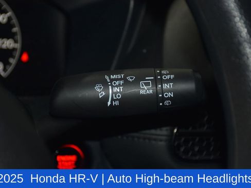 Used 2025 Honda HR-V LX image 12