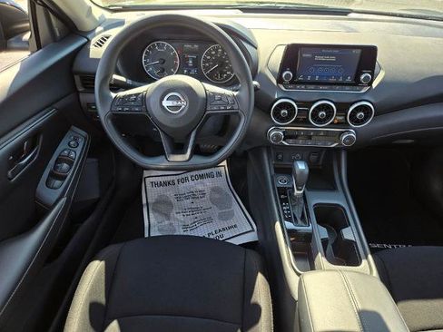 Certified 2025 Nissan Sentra S FWD image 9