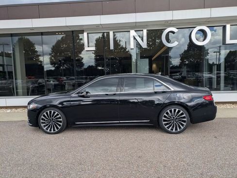 Used 2019 Lincoln Continental Black Label w/ Rear Seat Package AWD/4WD image 3