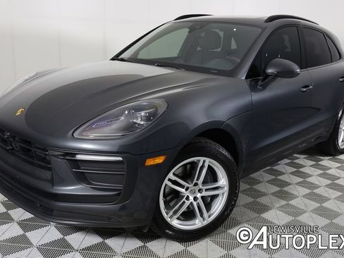 Used 2023 Porsche Macan AWD/4WD image 1